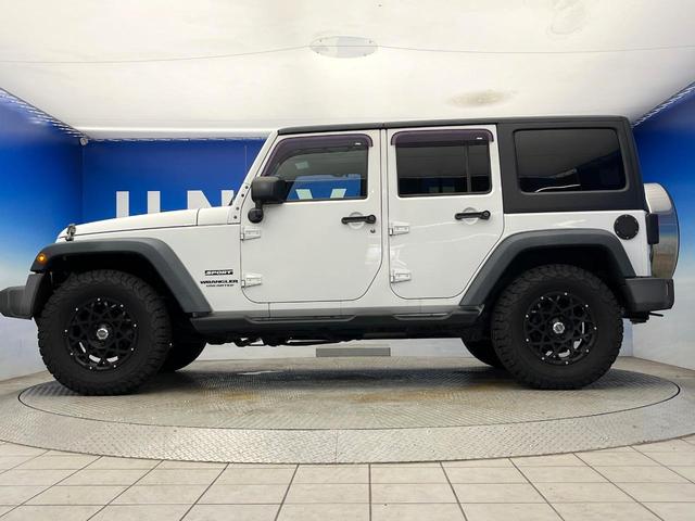 ジープ・ラングラーアンリミテッド スポーツ　４ＷＤ　クルーズコントロール　バックカメラ　サイドカメラ　サイドステップ　１７インチアルミ　オートエアコン　Ｂｌｕｅｔｏｏｔｈ再生　ワンオーナー　禁煙車（22枚目）