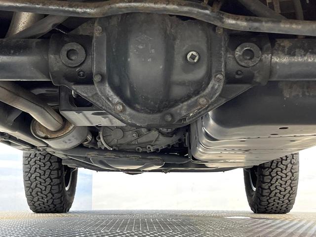 ジープ・ラングラーアンリミテッド スポーツ　４ＷＤ　クルーズコントロール　バックカメラ　サイドカメラ　サイドステップ　１７インチアルミ　オートエアコン　Ｂｌｕｅｔｏｏｔｈ再生　ワンオーナー　禁煙車（28枚目）