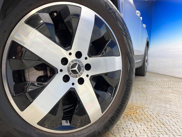 GLB GLB200d パノラミックスライディングルーフ ナビゲーションパッケージ レーダーセーフティパッケージ LEDハイパフォーマンスヘッドランプ 前席パワーシート 前席シートヒーター 純正ナビ 全方位カメラ 禁煙車(15枚目)