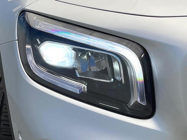 GLB GLB200d パノラミックスライディングルーフ ナビゲーションパッケージ レーダーセーフティパッケージ LEDハイパフォーマンスヘッドランプ 前席パワーシート 前席シートヒーター 純正ナビ 全方位カメラ 禁煙車(22枚目)