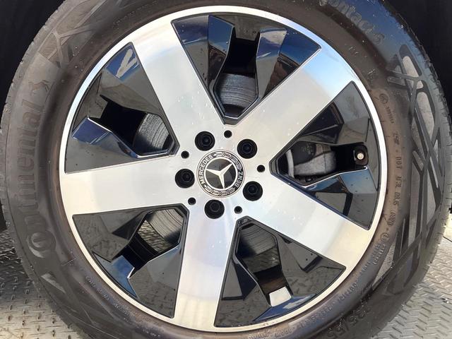 GLB GLB200d パノラミックスライディングルーフ ナビゲーションパッケージ レーダーセーフティパッケージ LEDハイパフォーマンスヘッドランプ 前席パワーシート 前席シートヒーター 純正ナビ 全方位カメラ 禁煙車(33枚目)