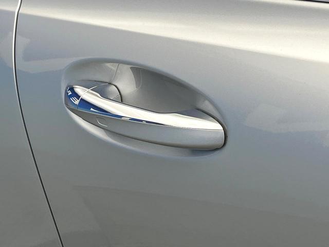 GLB GLB200d パノラミックスライディングルーフ ナビゲーションパッケージ レーダーセーフティパッケージ LEDハイパフォーマンスヘッドランプ 前席パワーシート 前席シートヒーター 純正ナビ 全方位カメラ 禁煙車(36枚目)