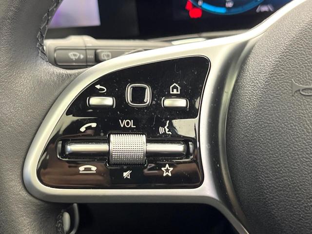 GLB GLB200d パノラミックスライディングルーフ ナビゲーションパッケージ レーダーセーフティパッケージ LEDハイパフォーマンスヘッドランプ 前席パワーシート 前席シートヒーター 純正ナビ 全方位カメラ 禁煙車(57枚目)