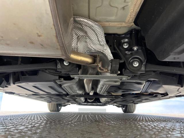 ＭＩＮＩ クーパーＤ　３ドア　カメラ／パーキングアシストＰＫＧ　ペッパーＰＫＧ　ＬＥＤヘッドランプ／ユニオンジャックデザインＬＥＤリアランプ　純正ナビ　デュアルオートエアコン　スマートキー　プライバシーガラス　禁煙（32枚目）