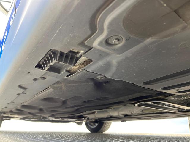 ＭＩＮＩ クーパーＤ　３ドア　カメラ／パーキングアシストＰＫＧ　ペッパーＰＫＧ　ＬＥＤヘッドランプ／ユニオンジャックデザインＬＥＤリアランプ　純正ナビ　デュアルオートエアコン　スマートキー　プライバシーガラス　禁煙（37枚目）