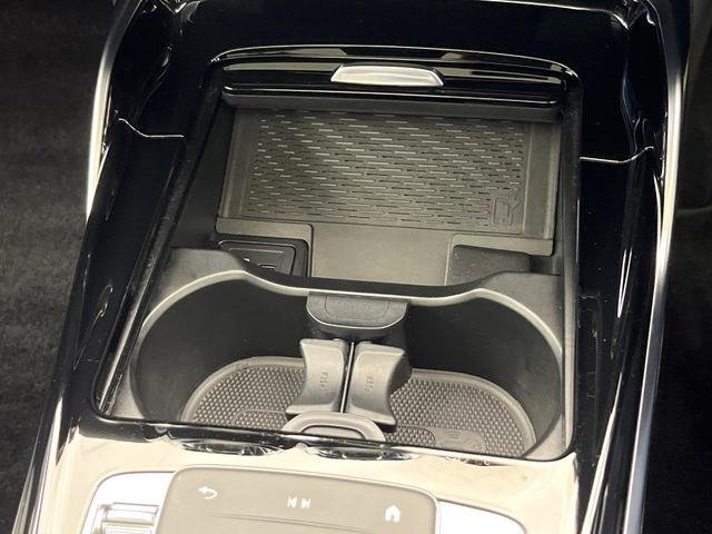 Ａクラスセダン Ａ３５　４マチックセダン　パノラミックスライディングルーフ　ＡＭＧアドバンスドパッケージ　ナビゲーションパッケージ　レーダーセーフティパッケージ　アダプティブハイビームアシストプラス　前席パワーシート　前席シートヒーター（64枚目）