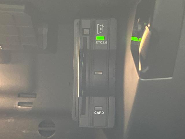 Ａクラスセダン Ａ３５　４マチックセダン　パノラミックスライディングルーフ　ＡＭＧアドバンスドパッケージ　ナビゲーションパッケージ　レーダーセーフティパッケージ　アダプティブハイビームアシストプラス　前席パワーシート　前席シートヒーター（68枚目）