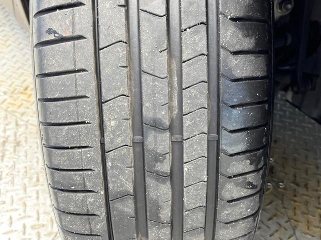 GLB GLB200d AMGライン パノラミックスライディングルーフ レザーエクスクルーシブパッケージ アドバンスドパッケージ ナビゲーションパッケージ レーダーセーフティパッケージ アダプティブクルーズコントロール 禁煙車 ETC(33枚目)