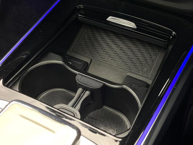 GLB GLB200d AMGライン パノラミックスライディングルーフ レザーエクスクルーシブパッケージ アドバンスドパッケージ ナビゲーションパッケージ レーダーセーフティパッケージ アダプティブクルーズコントロール 禁煙車 ETC(69枚目)