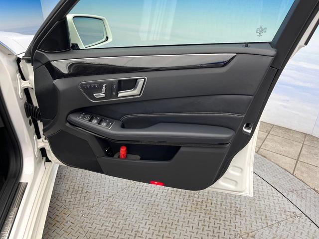 Eクラス E350 ブルーテック アバンギャルド 黒革シート 前席シートヒーター 前席パワーシート ディストロニックプラス レーンアシスト クリアランスソナー アダプティブハイビームアシスト LEDヘッドランプ 純正ナビ バックカメラ 禁煙車 ETC(43枚目)