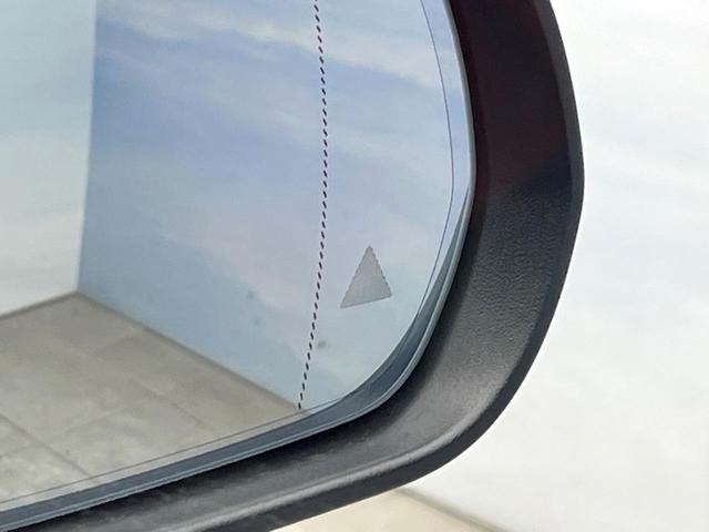 GLB GLB200d AMGライン パノラミックスライディングルーフ レザーエクスクルーシブパッケージ アドバンスドパッケージ ナビゲーションパッケージ レーダーセーフティパッケージ アダプティブハイビームアシストプラス 全方位カメラ(29枚目)