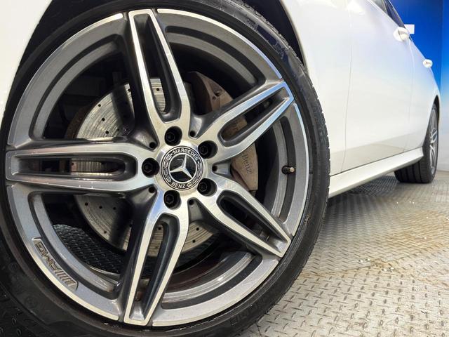 Eクラス E200 アバンギャルド スポーツ レザーパッケージ レーダーセーフティパッケージ アダプティブハイビームアシストプラス マルチビームLEDヘッドランプ 前席パワーシート 全席シートヒーター 電動リアゲート 純正ナビ 全方位カメラ(15枚目)