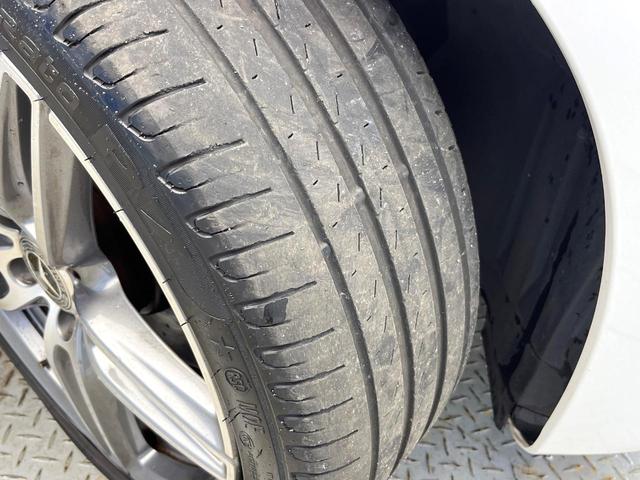 Eクラス E200 アバンギャルド スポーツ レザーパッケージ レーダーセーフティパッケージ アダプティブハイビームアシストプラス マルチビームLEDヘッドランプ 前席パワーシート 全席シートヒーター 電動リアゲート 純正ナビ 全方位カメラ(22枚目)