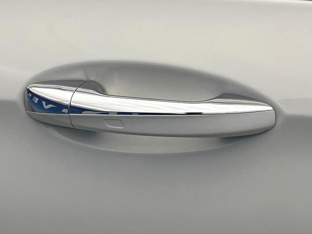 Eクラス E200 アバンギャルド スポーツ レザーパッケージ レーダーセーフティパッケージ アダプティブハイビームアシストプラス マルチビームLEDヘッドランプ 前席パワーシート 全席シートヒーター 電動リアゲート 純正ナビ 全方位カメラ(24枚目)