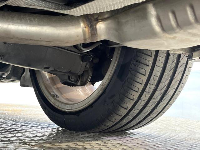 Eクラス E200 アバンギャルド スポーツ レザーパッケージ レーダーセーフティパッケージ アダプティブハイビームアシストプラス マルチビームLEDヘッドランプ 前席パワーシート 全席シートヒーター 電動リアゲート 純正ナビ 全方位カメラ(31枚目)