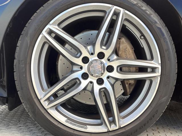 Eクラス E200 アバンギャルド スポーツ レザーパッケージ ブラックナッパ革シート Burmester レーダーセーフティーパッケージ ディストロニックプラス 全席シートヒーター パワートランクリッド 360度カメラシステム 禁煙車(35枚目)