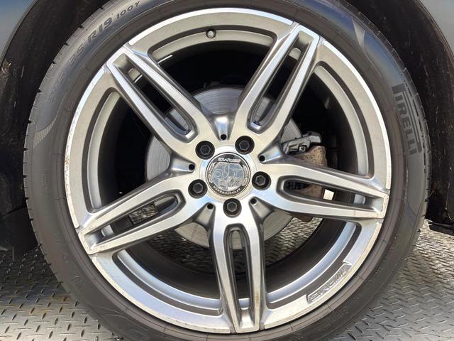 Eクラス E200 アバンギャルド スポーツ レザーパッケージ ブラックナッパ革シート Burmester レーダーセーフティーパッケージ ディストロニックプラス 全席シートヒーター パワートランクリッド 360度カメラシステム 禁煙車(36枚目)