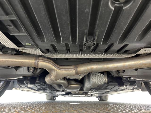 Eクラス E200 アバンギャルド スポーツ レザーパッケージ ブラックナッパ革シート Burmester レーダーセーフティーパッケージ ディストロニックプラス 全席シートヒーター パワートランクリッド 360度カメラシステム 禁煙車(39枚目)