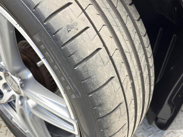 Eクラス E200 アバンギャルド スポーツ レザーパッケージ ブラックナッパ革シート Burmester レーダーセーフティーパッケージ ディストロニックプラス 全席シートヒーター パワートランクリッド 360度カメラシステム 禁煙車(42枚目)