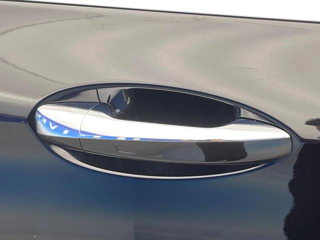 Eクラス E200 アバンギャルド スポーツ レザーパッケージ ブラックナッパ革シート Burmester レーダーセーフティーパッケージ ディストロニックプラス 全席シートヒーター パワートランクリッド 360度カメラシステム 禁煙車(44枚目)