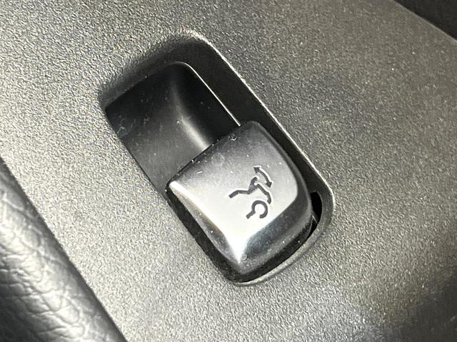 Eクラス E200 アバンギャルド スポーツ レザーパッケージ ブラックナッパ革シート Burmester レーダーセーフティーパッケージ ディストロニックプラス 全席シートヒーター パワートランクリッド 360度カメラシステム 禁煙車(53枚目)