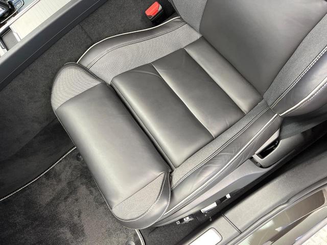 Ｖ６０ Ｂ５　Ｒデザイン　クライメートパッケージ　ｈａｒｍａｎ／ｋａｒｄｏｎ　アダプティブクルーズコントロール　３６０度ビューカメラ　純正ナビ　禁煙車　ヘッドアップディスプレイ　全席シートヒーター　電動リアゲート（34枚目）