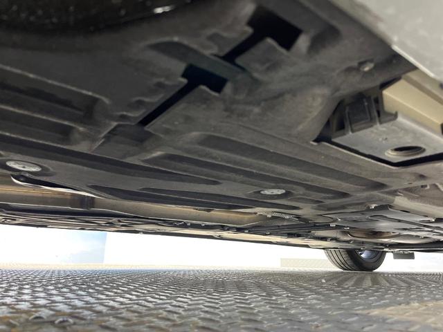 Ｖ６０ Ｂ５　Ｒデザイン　クライメートパッケージ　ｈａｒｍａｎ／ｋａｒｄｏｎ　アダプティブクルーズコントロール　３６０度ビューカメラ　純正ナビ　禁煙車　ヘッドアップディスプレイ　全席シートヒーター　電動リアゲート（38枚目）