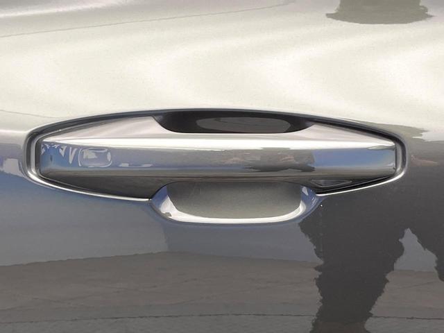 Ｖ６０ Ｂ５　Ｒデザイン　クライメートパッケージ　ｈａｒｍａｎ／ｋａｒｄｏｎ　アダプティブクルーズコントロール　３６０度ビューカメラ　純正ナビ　禁煙車　ヘッドアップディスプレイ　全席シートヒーター　電動リアゲート（45枚目）