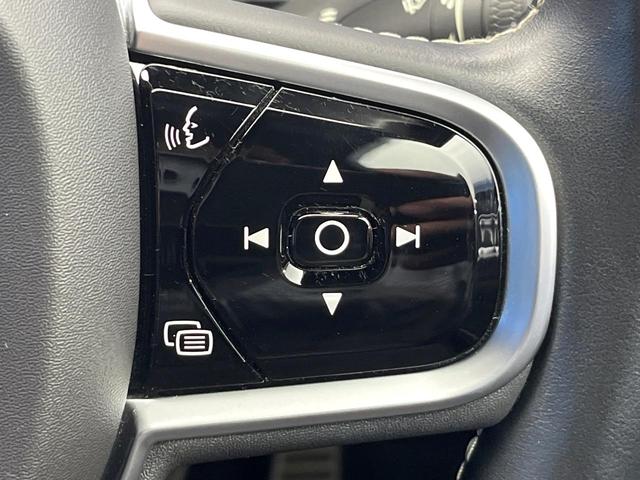 Ｖ６０ Ｂ５　Ｒデザイン　クライメートパッケージ　ｈａｒｍａｎ／ｋａｒｄｏｎ　アダプティブクルーズコントロール　３６０度ビューカメラ　純正ナビ　禁煙車　ヘッドアップディスプレイ　全席シートヒーター　電動リアゲート（54枚目）