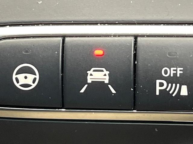 ＧＬＣ ＧＬＣ２００　クーペスポーツ　レーダーセーフティパッケージ　ＬＥＤインテリジェントライトシステム　全周囲カメラ　合皮／スエード調コンビシート　前席メモリー付パワーシート　前席シートヒーター　純正１９インチアルミ　キーレスゴー　禁煙（53枚目）