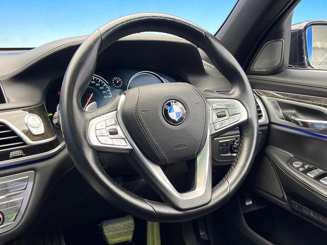 7シリーズ 740i Mスポーツ サンルーフ オプション20インチアルミ ドライビングアシストプラス パーキングアシスト ブラックナッパレザーシート 前席シートエアコン・パワーシート 全席シートヒーター 全ドアソフトクローズ 禁煙車(11枚目)
