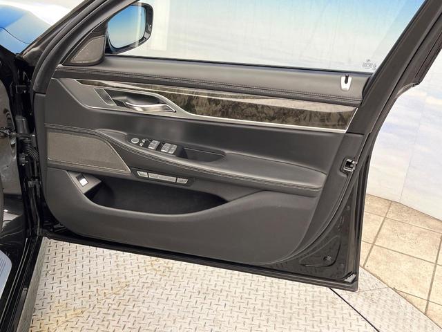 7シリーズ 740i Mスポーツ サンルーフ オプション20インチアルミ ドライビングアシストプラス パーキングアシスト ブラックナッパレザーシート 前席シートエアコン・パワーシート 全席シートヒーター 全ドアソフトクローズ 禁煙車(39枚目)