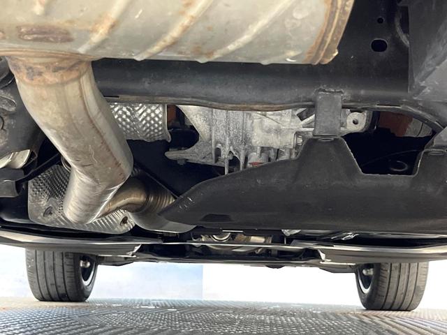 Ｑ５ ＴＤＩ　１ｓｔエディション　ブラックスタイリング　２５０台限定車　アダプティブクルーズコントロール　マトリクスＬＥＤヘッドライト　黒革シート　バーチャルコックピット　３６０度カメラシステム　全席シートヒーター　純正ナビ　純正２０インチアルミ　禁煙車（41枚目）