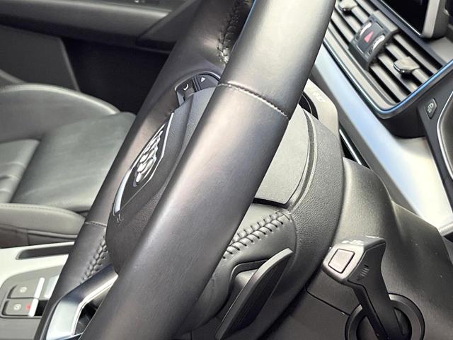 Ｑ５ ＴＤＩ　１ｓｔエディション　ブラックスタイリング　２５０台限定車　アダプティブクルーズコントロール　マトリクスＬＥＤヘッドライト　黒革シート　バーチャルコックピット　３６０度カメラシステム　全席シートヒーター　純正ナビ　純正２０インチアルミ　禁煙車（45枚目）