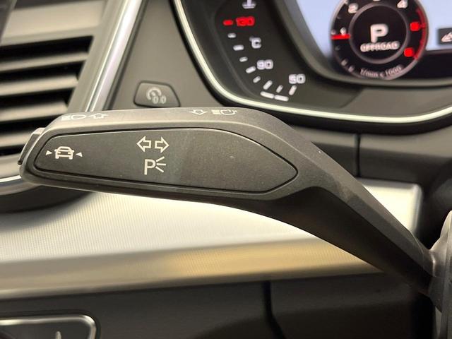 Ｑ５ ＴＤＩ　１ｓｔエディション　ブラックスタイリング　２５０台限定車　アダプティブクルーズコントロール　マトリクスＬＥＤヘッドライト　黒革シート　バーチャルコックピット　３６０度カメラシステム　全席シートヒーター　純正ナビ　純正２０インチアルミ　禁煙車（52枚目）