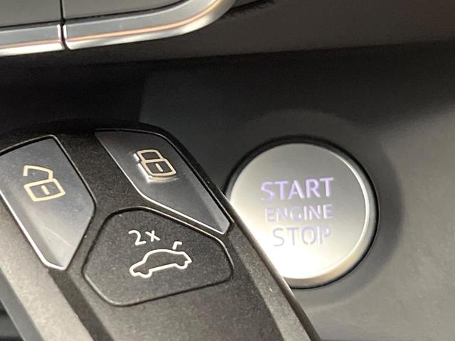 Ｑ５ ＴＤＩ　１ｓｔエディション　ブラックスタイリング　２５０台限定車　アダプティブクルーズコントロール　マトリクスＬＥＤヘッドライト　黒革シート　バーチャルコックピット　３６０度カメラシステム　全席シートヒーター　純正ナビ　純正２０インチアルミ　禁煙車（57枚目）