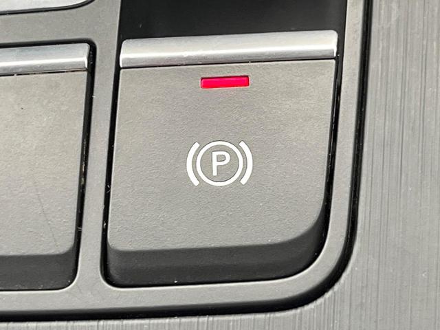 Ｑ５ ＴＤＩ　１ｓｔエディション　ブラックスタイリング　２５０台限定車　アダプティブクルーズコントロール　マトリクスＬＥＤヘッドライト　黒革シート　バーチャルコックピット　３６０度カメラシステム　全席シートヒーター　純正ナビ　純正２０インチアルミ　禁煙車（69枚目）