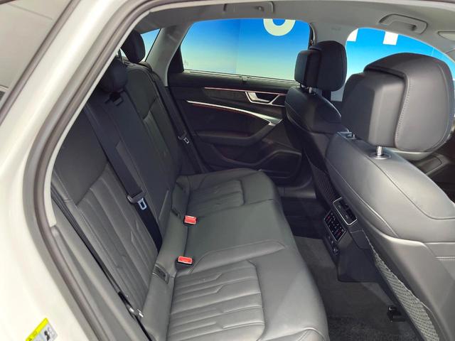 A6 45TFSIクワトロスポーツ 4WD ラグジュアリーPKG パワーアシストPKG リアコンフォートPKG アシスタンスPKG 純正20インチアルミ ワイヤレスチャージング パワーシート シートヒーター 禁煙車(12枚目)