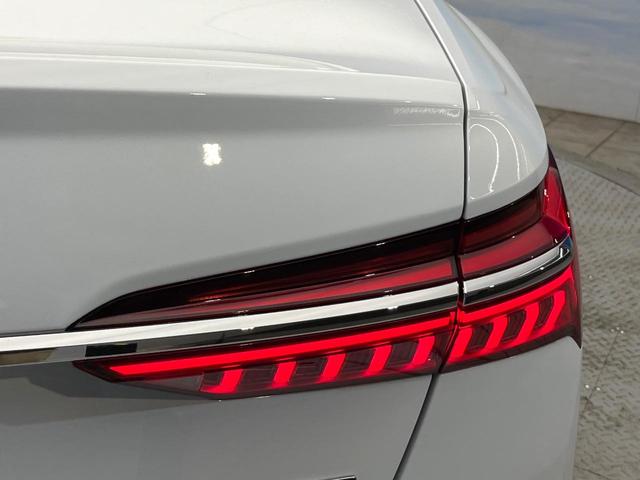 A6 45TFSIクワトロスポーツ 4WD ラグジュアリーPKG パワーアシストPKG リアコンフォートPKG アシスタンスPKG 純正20インチアルミ ワイヤレスチャージング パワーシート シートヒーター 禁煙車(27枚目)