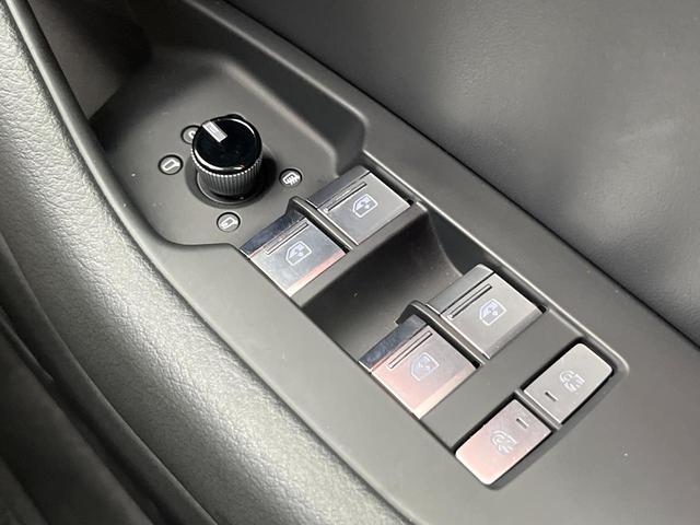 A6 45TFSIクワトロスポーツ 4WD ラグジュアリーPKG パワーアシストPKG リアコンフォートPKG アシスタンスPKG 純正20インチアルミ ワイヤレスチャージング パワーシート シートヒーター 禁煙車(53枚目)