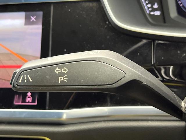 Ｑ３ ３５ＴＦＳＩアドバンスド　ワンオーナー　コンビニエンス／アシスタンスパッケージ　テクノロジーパッケージ　アダプティブクルーズコントロール　前席パワーシート　前席シートヒーター　ホールドアシスト　バーチャルコックピット　禁煙車（51枚目）