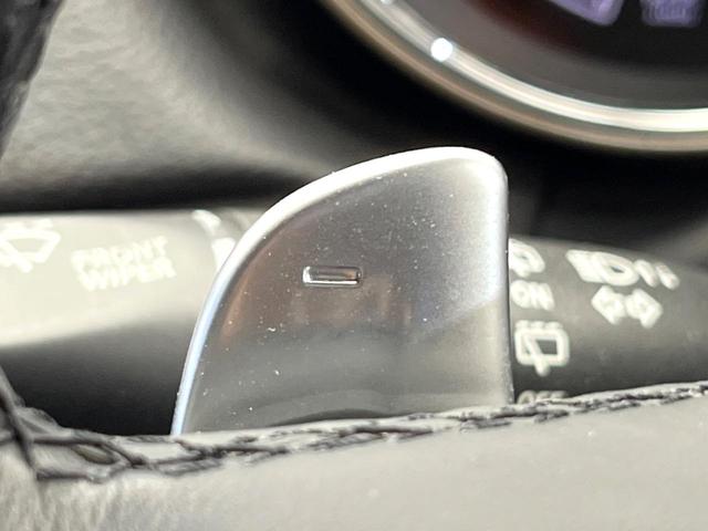 ジープ・グランドチェロキー ラレード　４ＷＤ　クルーズコントロール　バックカメラ　ＨＩＤヘッドランプ　オートライト　前席パワーシート　純正１８インチアルミ　純正ナビ　フルセグ　Ｂｌｕｅｔｏｏｔｈ　スマートキー　禁煙車（51枚目）