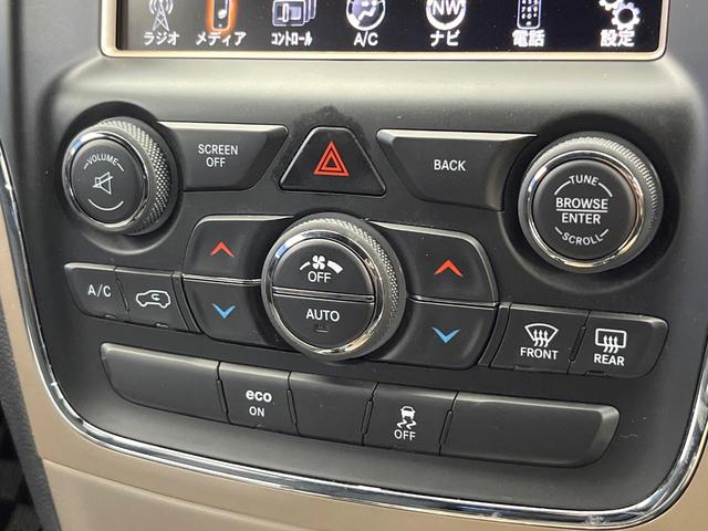 ジープ・グランドチェロキー ラレード　４ＷＤ　クルーズコントロール　バックカメラ　ＨＩＤヘッドランプ　オートライト　前席パワーシート　純正１８インチアルミ　純正ナビ　フルセグ　Ｂｌｕｅｔｏｏｔｈ　スマートキー　禁煙車（60枚目）