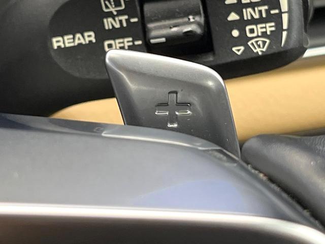 マカン マカン　４ＷＤ　クルーズコントロール　電動リアゲート　ＨＩＤヘッドランプ　前席パワーシート　純正１９インチアルミ　Ｂｌｕｅｔｏｏｔｈ　バックカメラ　ワンオーナー　禁煙車（55枚目）