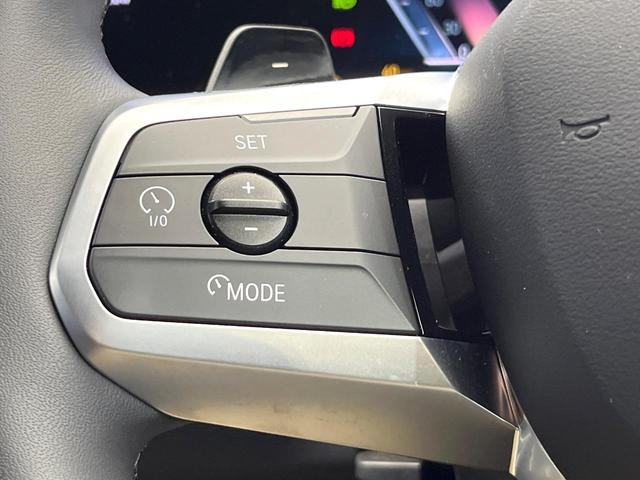 Ｘ１ ｘＤｒｉｖｅ　２０ｄ　Ｍスポーツ　現行モデル　ワンオーナー　テクノロジーパッケージ　ドライビングアシストプロフェッショナル　レーダークルーズコントロール　全周囲カメラ　ヘッドアップディスプレイ　ハーフレザー　前席シートヒーター　禁煙車（5枚目）