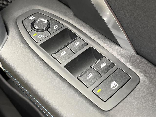 Ｘ１ ｘＤｒｉｖｅ　２０ｄ　Ｍスポーツ　現行モデル　ワンオーナー　テクノロジーパッケージ　ドライビングアシストプロフェッショナル　レーダークルーズコントロール　全周囲カメラ　ヘッドアップディスプレイ　ハーフレザー　前席シートヒーター　禁煙車（51枚目）