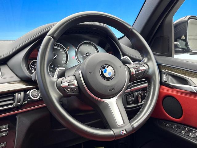Ｘ６ ｘＤｒｉｖｅ　３５ｉ　Ｍスポーツ　セレクトパッケージ　サンルーフ　全席シートヒーター　赤革シート　前席パワーシート　レーダークルーズコントロール　バックカメラ　純正２０インチアルミ　コンフォートアクセス　プライバシーガラス　禁煙車（11枚目）