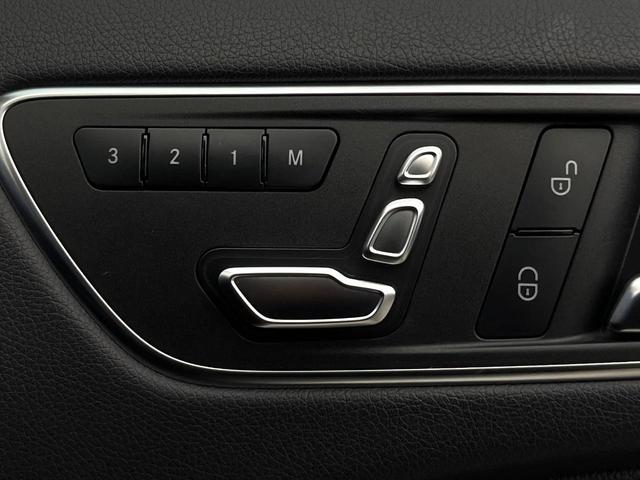 Bクラス B180 サンルーフ レザーエクスクルーシブパッケージ レーダーセーフティパッケージ ベーシックパッケージプラス オートマチックハイビーム LEDヘッドランプ 前席シートヒーター 純正ナビ バックカメラ 禁煙車(8枚目)