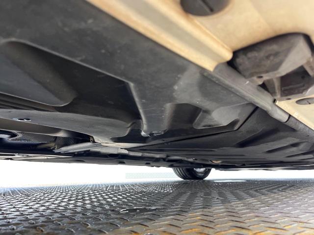 Bクラス B180 サンルーフ レザーエクスクルーシブパッケージ レーダーセーフティパッケージ ベーシックパッケージプラス オートマチックハイビーム LEDヘッドランプ 前席シートヒーター 純正ナビ バックカメラ 禁煙車(24枚目)