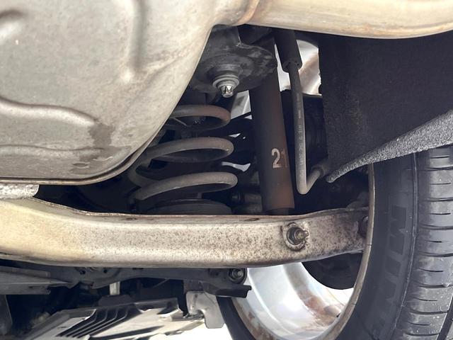 Bクラス B180 サンルーフ レザーエクスクルーシブパッケージ レーダーセーフティパッケージ ベーシックパッケージプラス オートマチックハイビーム LEDヘッドランプ 前席シートヒーター 純正ナビ バックカメラ 禁煙車(26枚目)